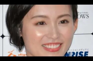 「お似合い」本仮屋ユイカ、“出会って10年”の人気俳優と2ショット→「ステキな関係」「良い笑顔」と話題に