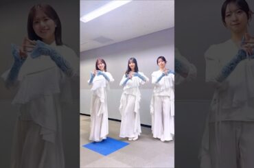 小坂菜緒と金村美玖と松田好花　