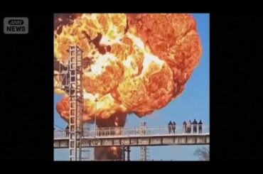 “燃料”を積載　貨物列車が脱線し炎上　ロシア【スーパーJチャンネル】(2026年2月5日)