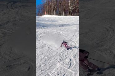 柔らかい天然雪バーン！ソフトタッチで爽快カービングターン！森田優香#shorts #skiing #carving #snow