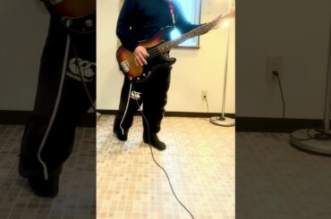 岸谷香 Dump it !をベースで弾いてコピーしてみました‼️