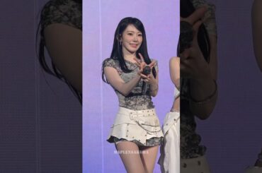 260201 Me and my girlies, gettin' our pearlies #SAKURA #사쿠라 #宮脇咲良 #LE_SSERAFIM #르세라핌 #fancam #직캠