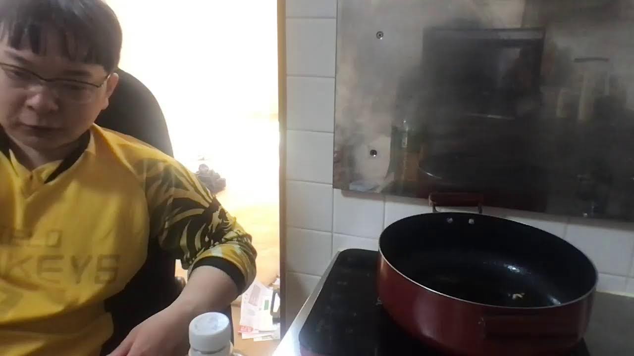 爆上げ記念】仮想通貨ビットコイン暗号資産が爆上げ開始したので焼肉とかコスモスで買ったものを食べつくす 爆上げ記念】仮想通貨ビットコイン暗号資産が爆上げ開始したので焼肉とかコスモスで買ったものを食べつくす