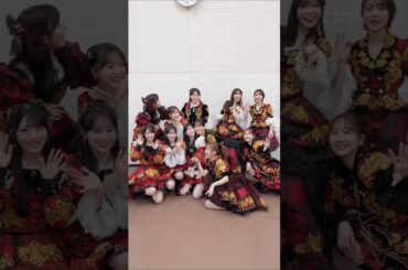 AKB48 ヘビロテ踊ってたら隣で写真撮影してたレジェンドOGの皆さんが入って神動画が爆誕しました‼️小栗有以 倉野尾成美 佐藤綺星 伊藤百花 八木愛月 高橋みなみ 大島優子 指原莉乃 柏木由紀