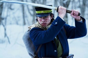 【一気見】絶対に死なない！地獄から生還した「不死身の男」が、75kgの純金のために雪山で大暴れ！超絶アクション映画『ゴールデンカムイ』