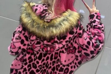 【画像】後ろ姿だけはかわいい女子小学生ｗｗｗｗｗｗｗｗ