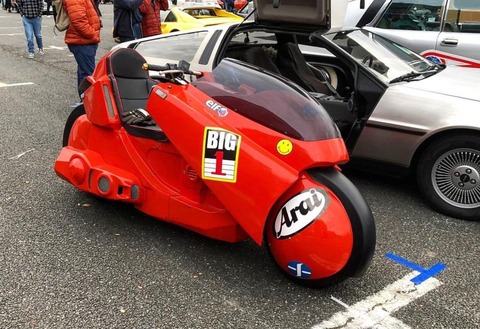 【速報】 大友克洋原作『AKIRA』の続編が公開へ 製作委員会で電通と博報堂がまさかの“コラボ” 9J1v6WZ