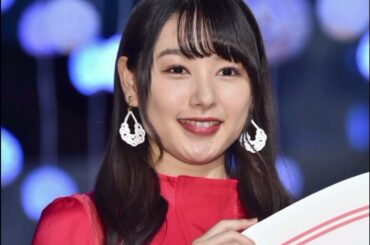 桜井日奈子「初めて役で腹筋割りました」鍛え上げた美腹筋に反響続々「努力の賜物」「へそピアス似合ってる」