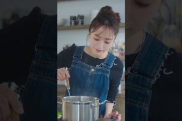 【ジョージア】 お笑い芸人：太田博久 モデル・タレント：近藤千尋 「朝ジョージアで、本日もやってみっか」篇 30秒 GEORGIA