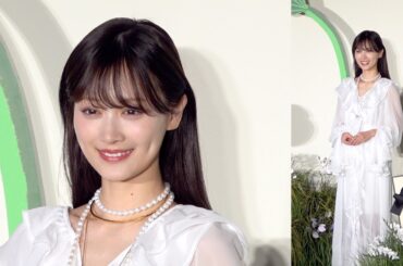 山下美月、純白透け感ワンピで美脚チラリ  天使すぎる笑顔と美しさで会場魅了　『ジョー マローン ロンドン “English Pear Festival”』フォトコール
