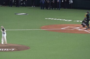 投げ方が豪快な元乃木坂46 斎藤飛鳥　始球式