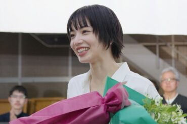 小松菜奈、誕生日祝福され笑顔「30歳になりました」　周囲のスタッフに感謝も　ゼネラル新CM「GENERAL AirからLifeへ」編＋メーキング