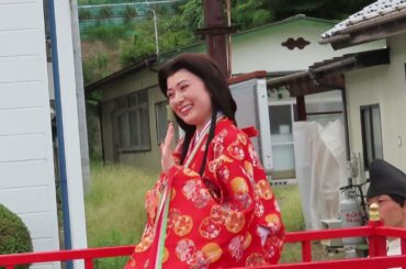 ひたすら手を振る優希美青さん何か可愛い