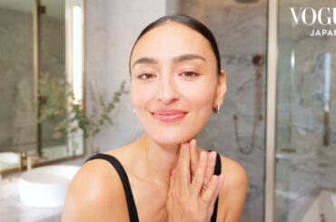 長谷川潤が教える、ノーファンデでも内側から発光する「究極の素肌美」メイク！| Beauty Secrets | VOGUE JAPAN