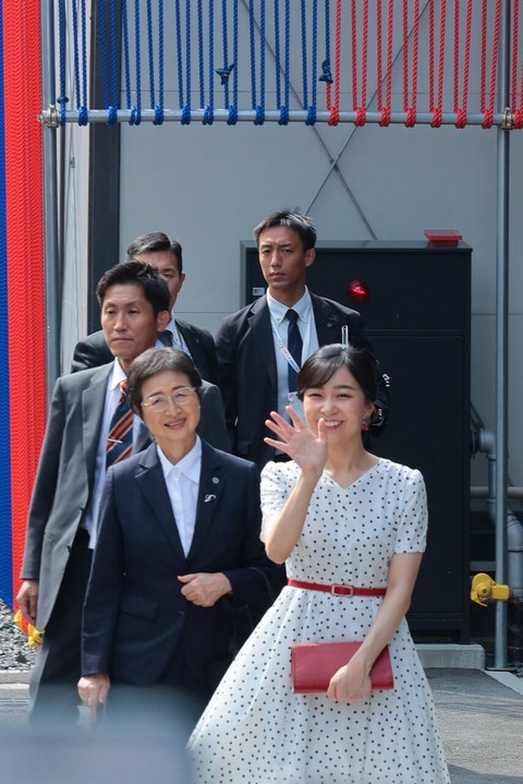 【動画】佳子様、またファンサしてるところを撮影されるwwwwwww