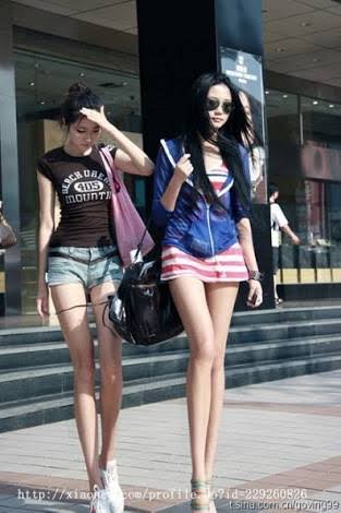 【悲報】 日本人と中国人のスタイルの差ｗｗｗｗｗｗｗｗｗｗｗｗｗ （※画像あり）