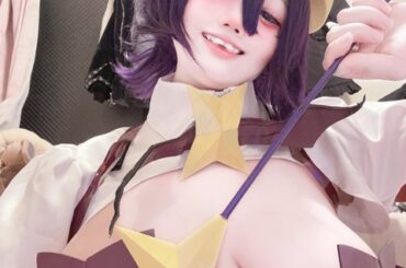 【画像】だらしねぇお胸のコスプレイヤーさん、発見されるｗｗｗｗｗｗｗｗ