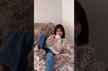 カメラに気づいた美月📸👀