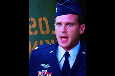 軍官が知らずに国家的陰謀に迫る #shorts  #映画解説 #映画レビュー #映画紹介 #movie #film #fyp