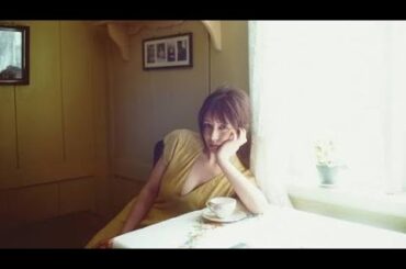 長濱ねる 水着姿で無邪気にジャンプ!柔らかな“バブみボディ”のバックショットが特装版表紙に決定 8年ぶり2nd写真集 『長濱ねる』