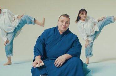 安青錦、吉田羊＆鈴木梨央と豪華共演！　四股やすり足を伝授！？　「ポカリ、のまなきゃ。」シリーズ第25弾CM＋ウェブムービー＋メーキング