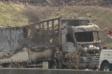新名神高速6人死亡事故 トラック運転手の女 ｢過失運転致死罪｣で起訴 “ながらスマホ”で制限速度を約30kmオーバー 危険性も実証されているのになぜ？