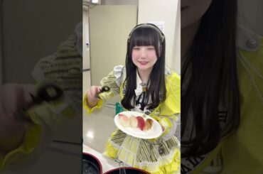 ケータリングもぐもぐ💙💛 #のんふぃく