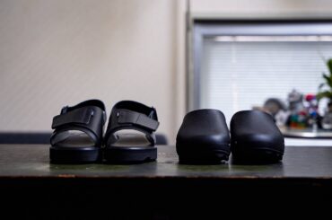 【黒サンダル】大人の服好きが選ぶのはレザー？リカバリー？