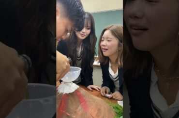 噴火の瞬間を見逃すな！！🌋🌋#放課後アオハル学園#ゆのん#あみか#さくら#ウンパルンパ#伊吹とよへ