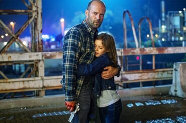 【映画紹介】田舎で隠居する最強の男をチンピラが挑発した結果…ブチギレてマフィア一家を一人で完全壊滅！『バトルフロント』