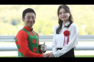 福島競馬場が騒然…紺野彩夏の“神ビジュ”にファン騒然✨🐎#紺野彩夏#福島競馬場#福島牝馬ステークス#美人女優#芸能ニュース#イベント登場#可愛すぎる#仮面ライダージオウ#話題の人物