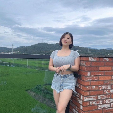 【画像】顔60点 身体200点の韓国女さん、見つかるｗｗｗｗｗｗｗｗｗ