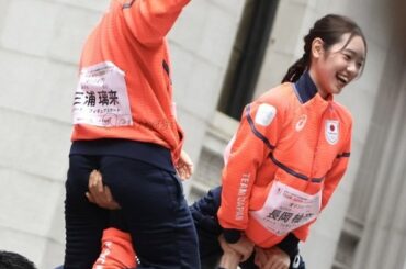 【画像】りくりゅうペア、割れ目に指が食い込んでしまうwwwwwwwwwwwwwwwwww