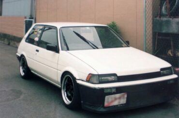 【画像】昔のトヨタ車のカッコよさは異常