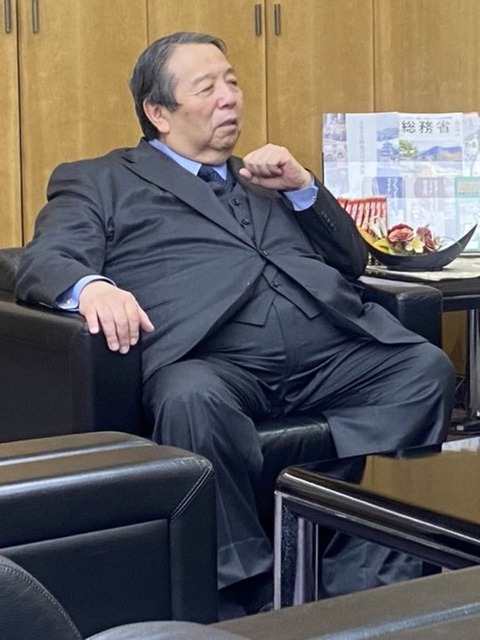 【悲報】日村勇紀（53）さん、体重は100キロ超え、BMIは33.8、血圧は238