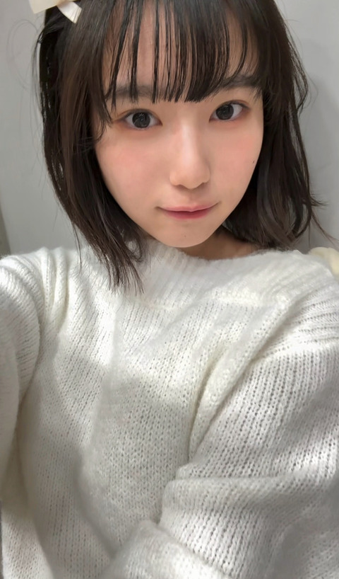 【闇深】乃木坂の新人の1番人気の最年少の女の子(16)が病んで長期活動休止に - TKHUNT