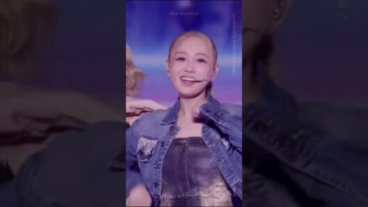 ♪ 深呼吸、深呼吸 ふぅー 肩の力抜いて 私らしく生きたい 愛を 愛を 掴みたい ♪