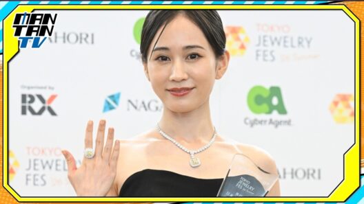 前田敦子、次に欲しい賞は「流行語大賞」？　2度目の「日本ジュエリーベストドレッサー賞」受賞