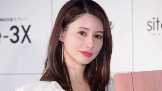 「高一でこの顔面やばい」ダレノガレ明美の姪っ子が2000万超表示の万バズ「ビジュ良すぎて」