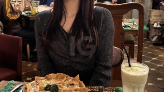 【画像】美人すぎる「競輪選手」、大人気になってしまうwwwwwwwwwwwwwwwwww