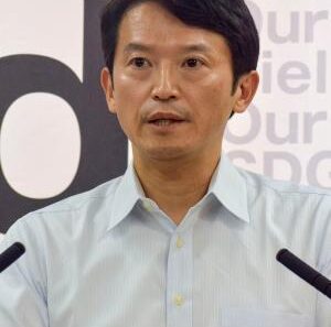 円滑な会見へ、フリー記者拒否 「兵庫知事、恣意的に記者選別」 - 神戸新聞